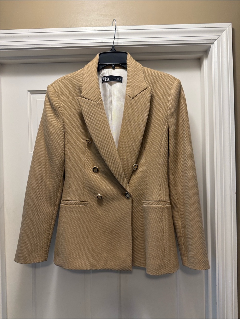 Zara Double-Breasted Beige Blazer